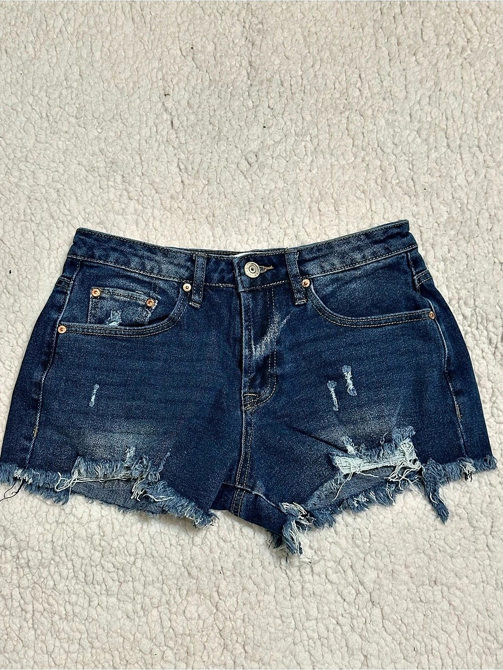 Distressed Denim Jean Shorts in Blue